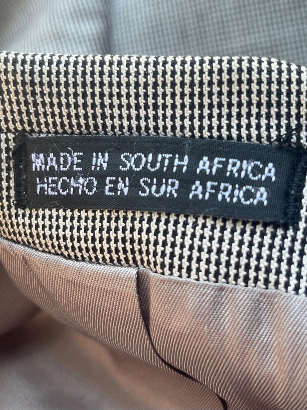 Stafford houndstooth pattern  blazer in silk & wool 42R